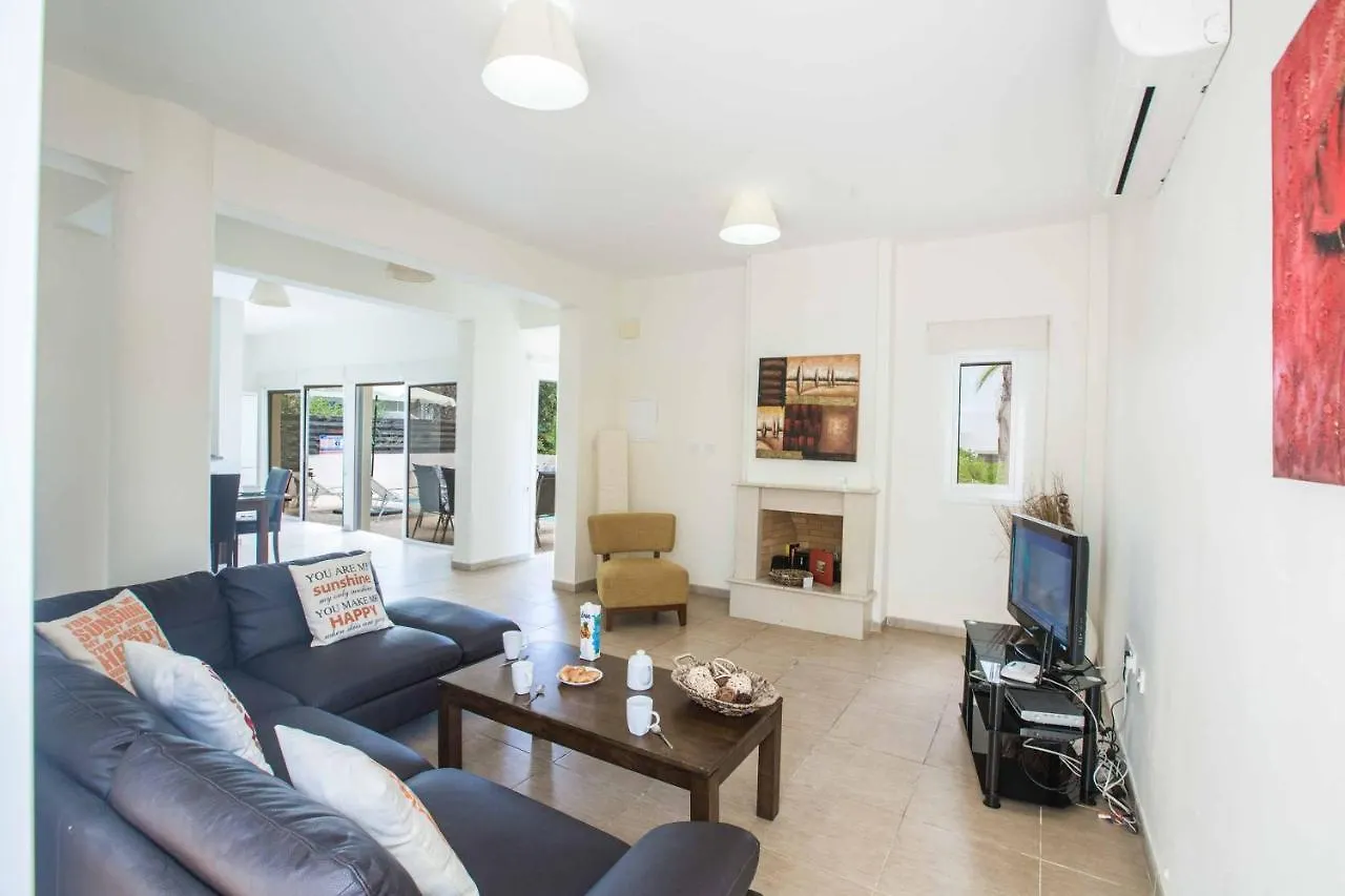 Villa Delfini 4 Protaras