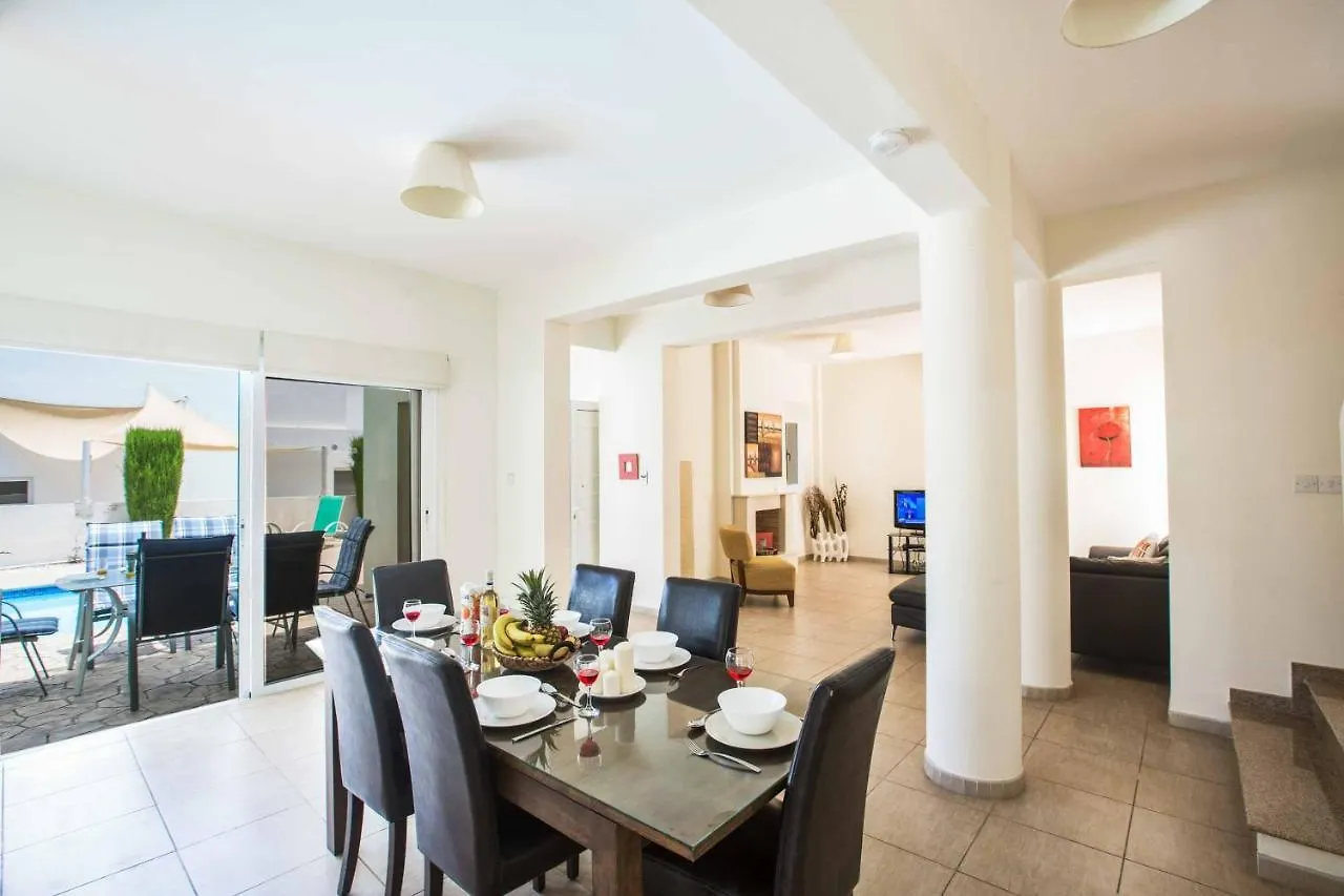 Villa Delfini 4 Protaras Cyprus